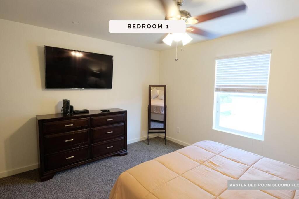 Villa 3 Story, 3 Bdrm, 4 Beds, 2 Bath, North Houston, Iah - 10B Exterior foto